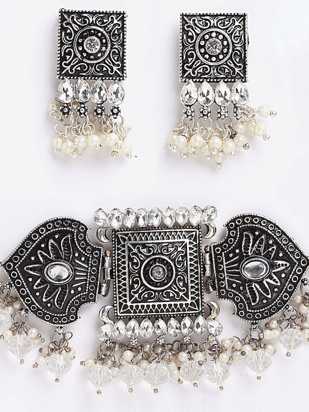 Arrabi Metallic Oxidised Jewellery Set with 2 Earrings (40 cm)