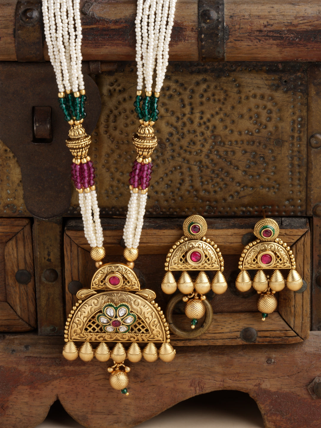 Arrabi Multi Handcrafted Jewellery Set with 2 Earrings(30 cm)