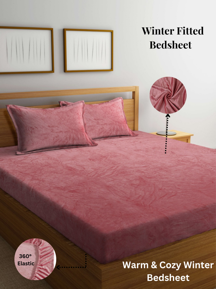 Arrabi Rust Solid King Size Warm Woolen Fitted Bedsheet with 2 Pillow Covers