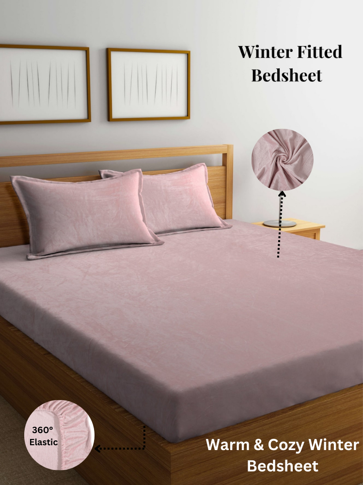 Arrabi Light Pink Solid King Size Warm Woolen Fitted Bedsheet with 2 Pillow Covers