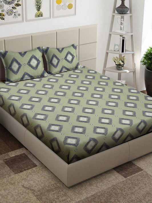 Arrabi Green Geometric TC Cotton Blend King Size Bedsheet with 2 Pillow Covers (250 x 215 cm)