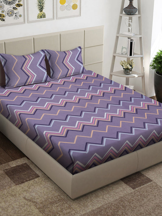 Arrabi Purple Geometric TC Cotton Blend King Size Bedsheet with 2 Pillow Covers (250 x 215 cm)
