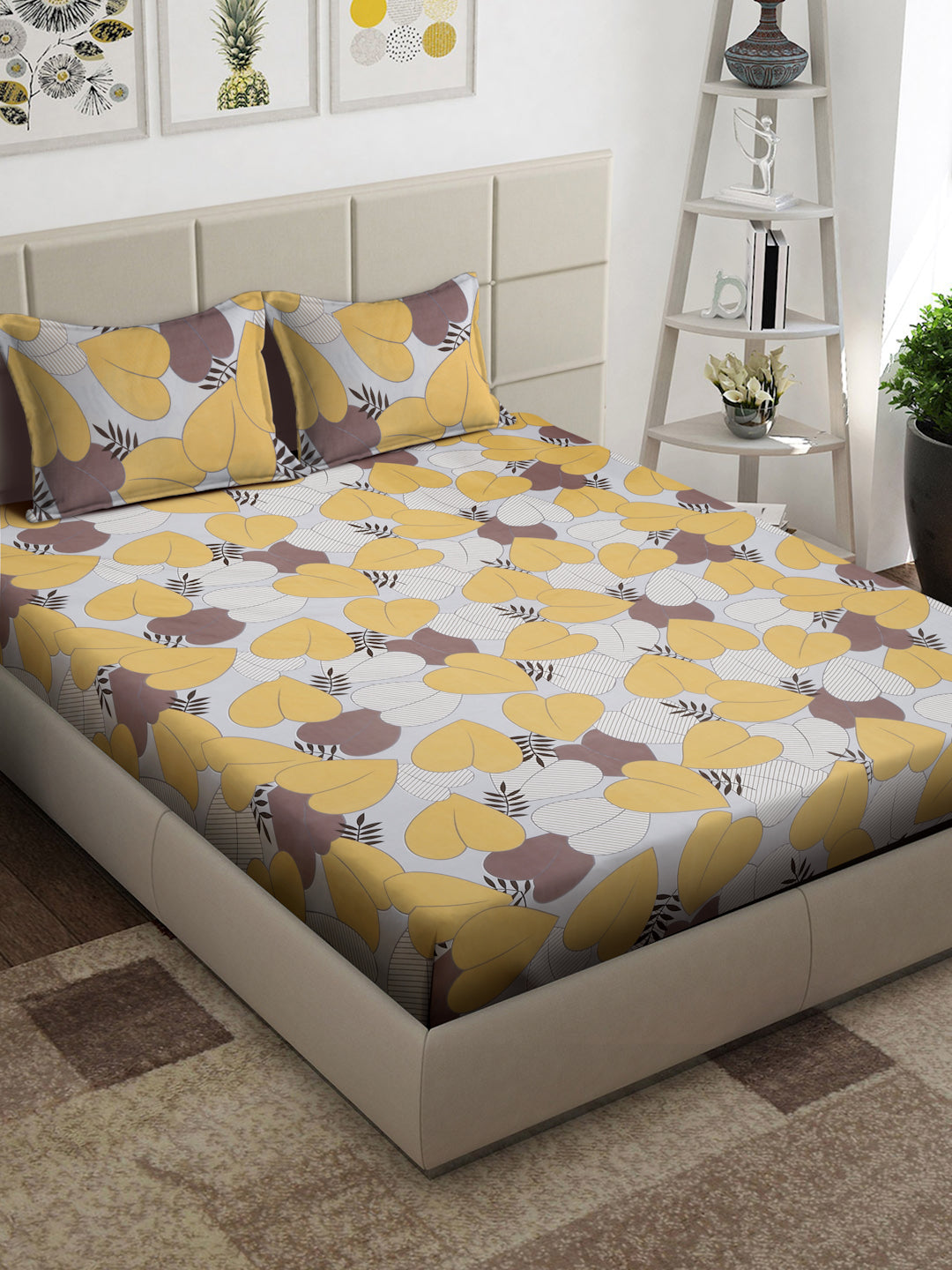 Arrabi Multi Geometric TC Cotton Blend King Size Bedsheet with 2 Pillow Covers (250 x 215 cm)