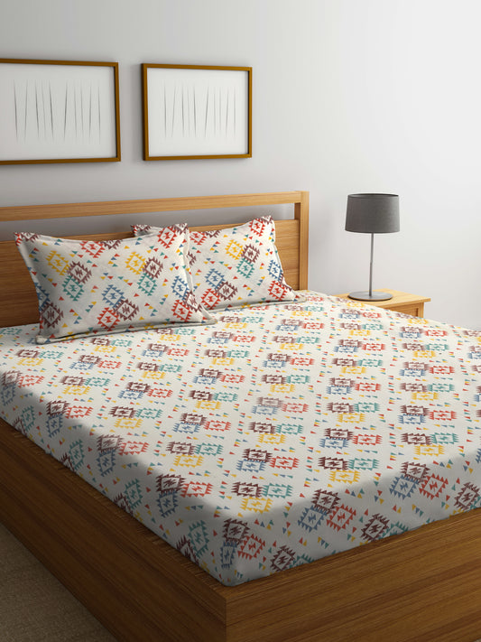 Arrabi Cream Graphic TC Cotton Blend King Size Bedsheet with 2 Pillow Covers (250 X 215 cm)