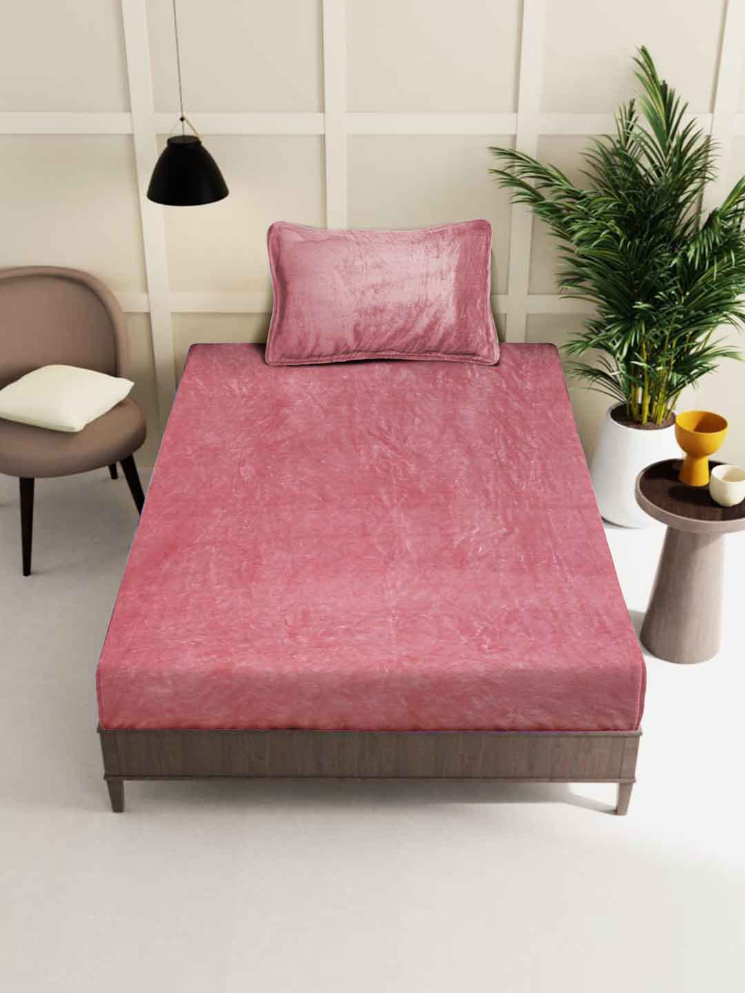 Arrabi Rust Solid Single Size Warm Woolen Fitted Bedsheet with 1 Pillow Cover