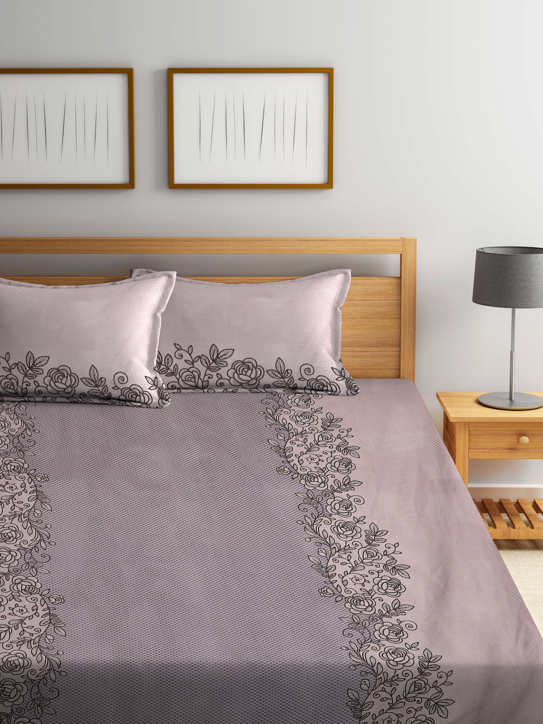 Arrabi Brown Floral TC Cotton Blend King Size Bedsheet with 2 Pillow Covers (250 X 215 cm)