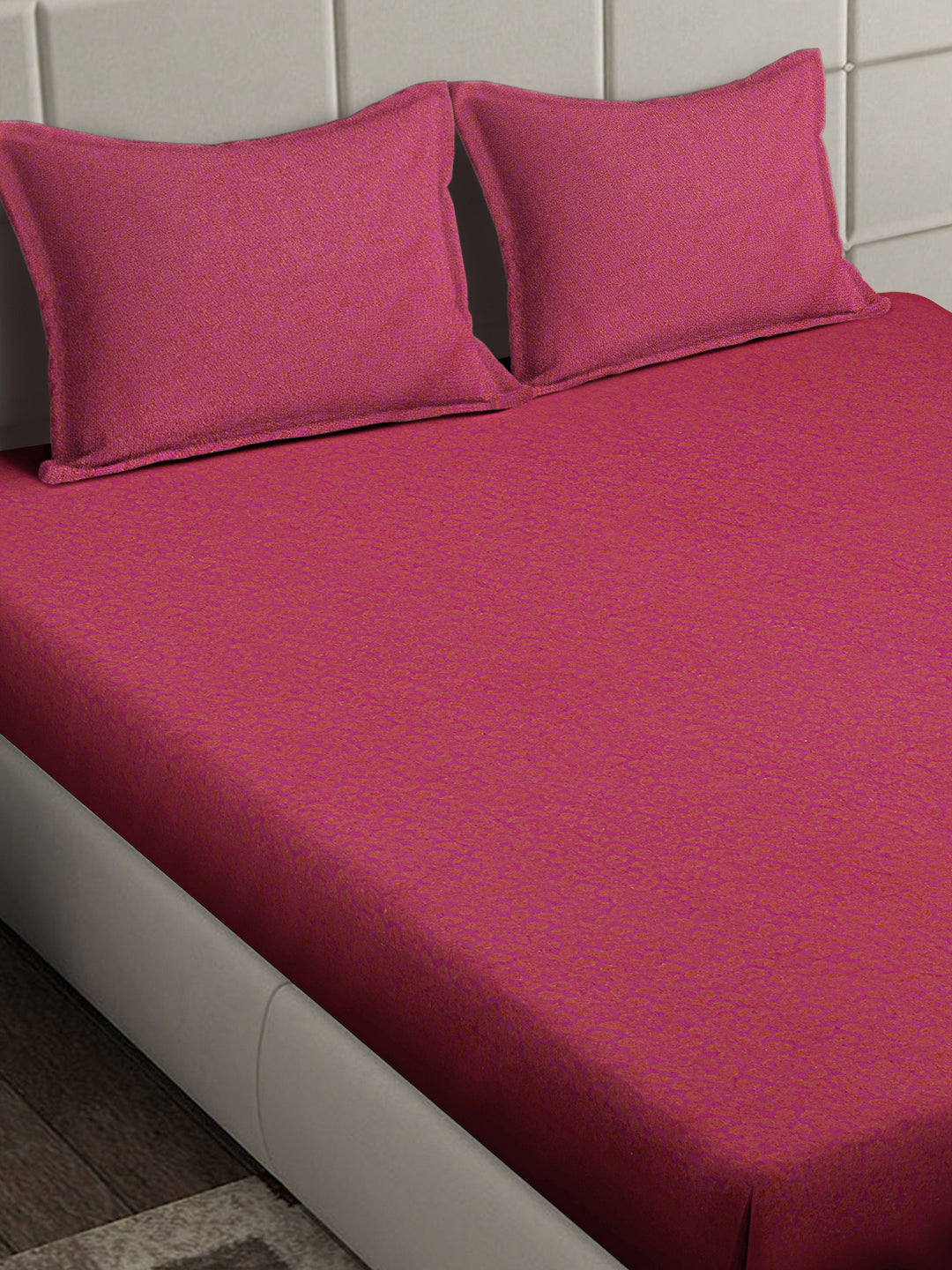 Arrabi Pink Floral 100% Handwoven Cotton King Size Bedsheet with 2 Pillow Covers (260 x 230 cm)