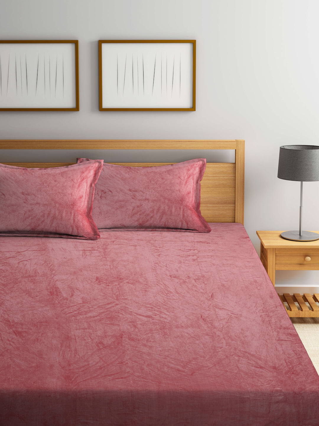 Arrabi Rust Solid King Size Warm Woolen Bedsheet with 2 Pillow Covers