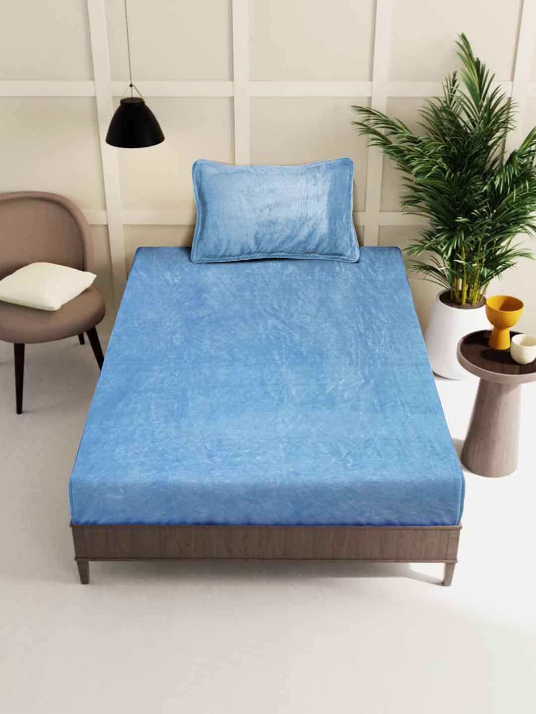 Arrabi SkyBlue Solid Single Size Warm Woolen Bedsheet with 1 Pillow Cover