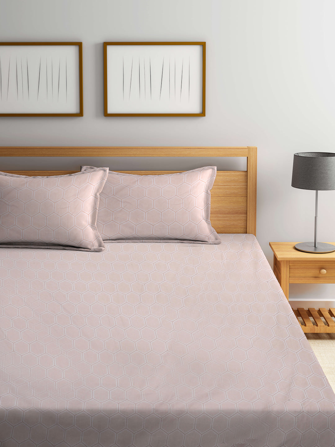 Arrabi Peach Geometric TC Cotton Blend King Size Bookfold Bedsheet with 2 Pillow Covers (250 X 215 cm)