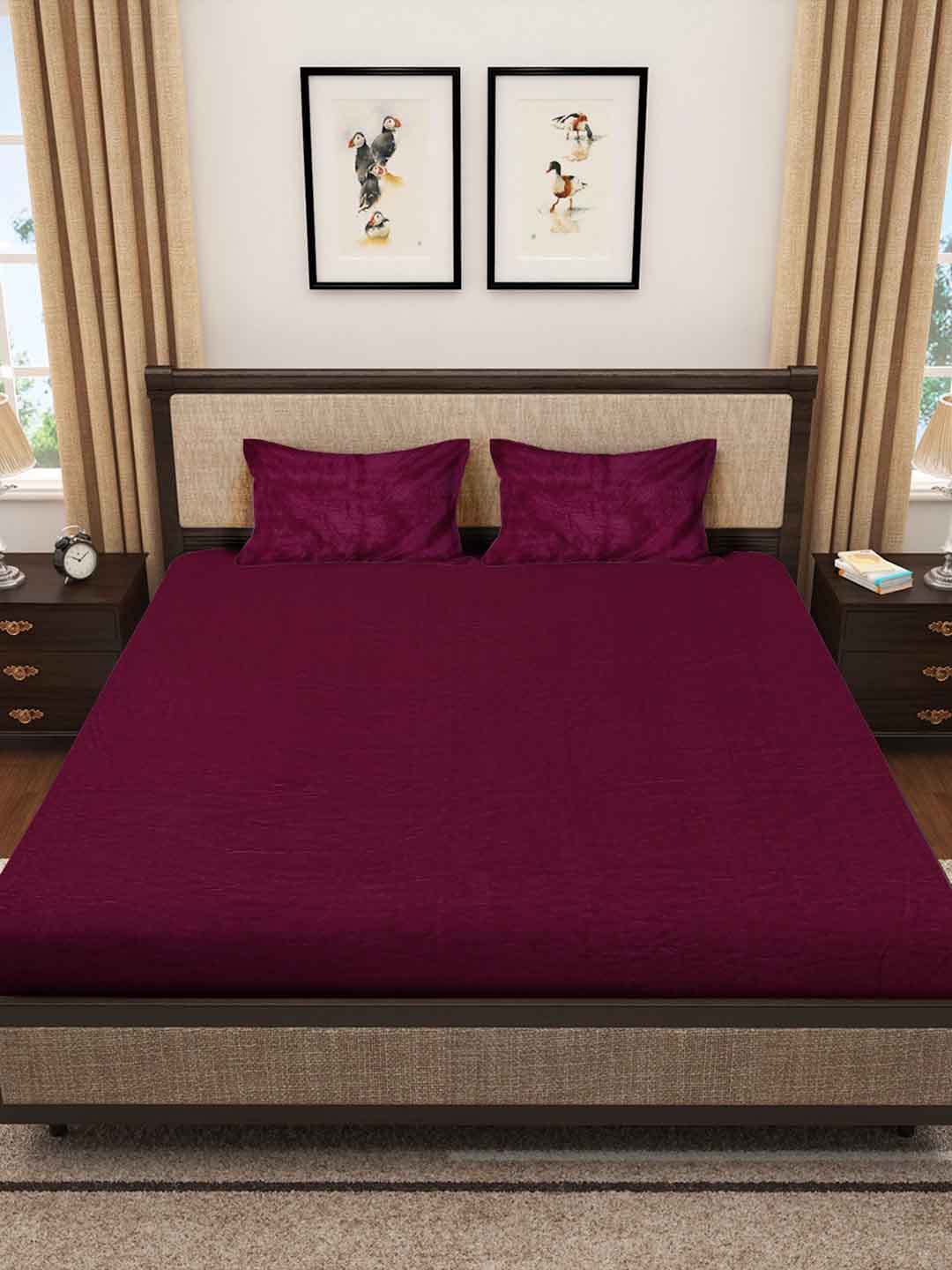 Arrabi Maroon Solid King Size Warm Woolen Fitted Bedsheet with 2 Pillow Covers
