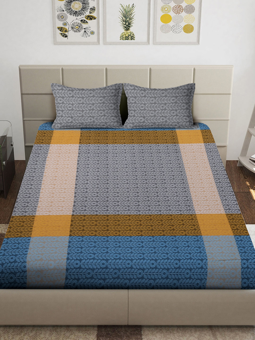 Arrabi Multi Floral Handwoven Cotton Super King Size Bedsheet with 2 Pillow Covers (270 x 270 cm)
