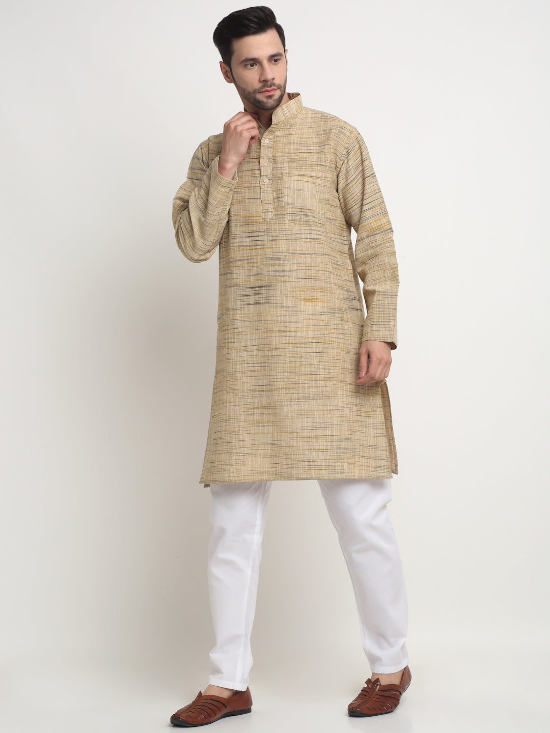 Arrabi Men Cream Pure Cotton Solid Kurta Pyjama Set with Pockets