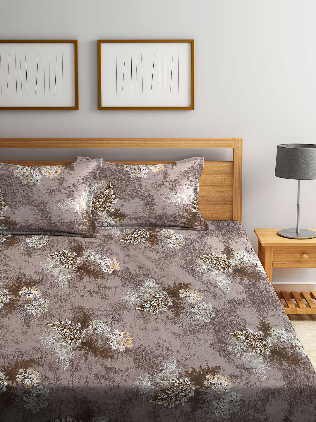 Arrabi Brown Floral TC Cotton Blend King Size Bedsheet with 2 Pillow Cover (250 x 225 cm)