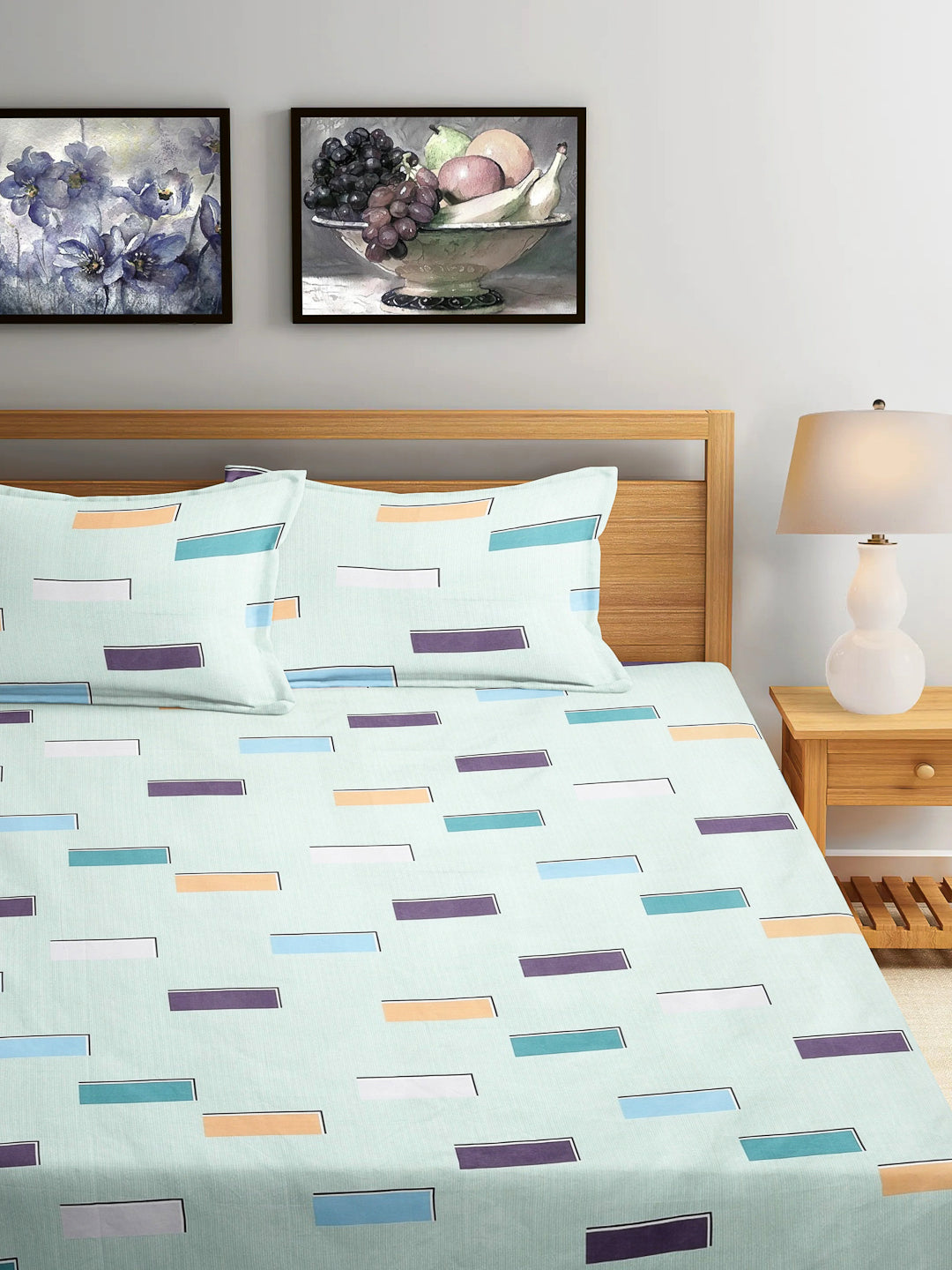Arrabi Green Geometric TC Cotton Blend King Size Bedsheet with 2 Pillow Covers (250 x 215 cm)
