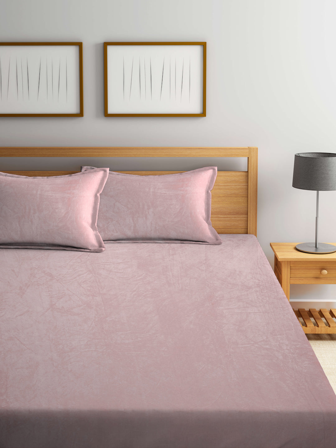 Arrabi Light Pink Solid King Size Warm Woolen Fitted Bedsheet with 2 Pillow Covers