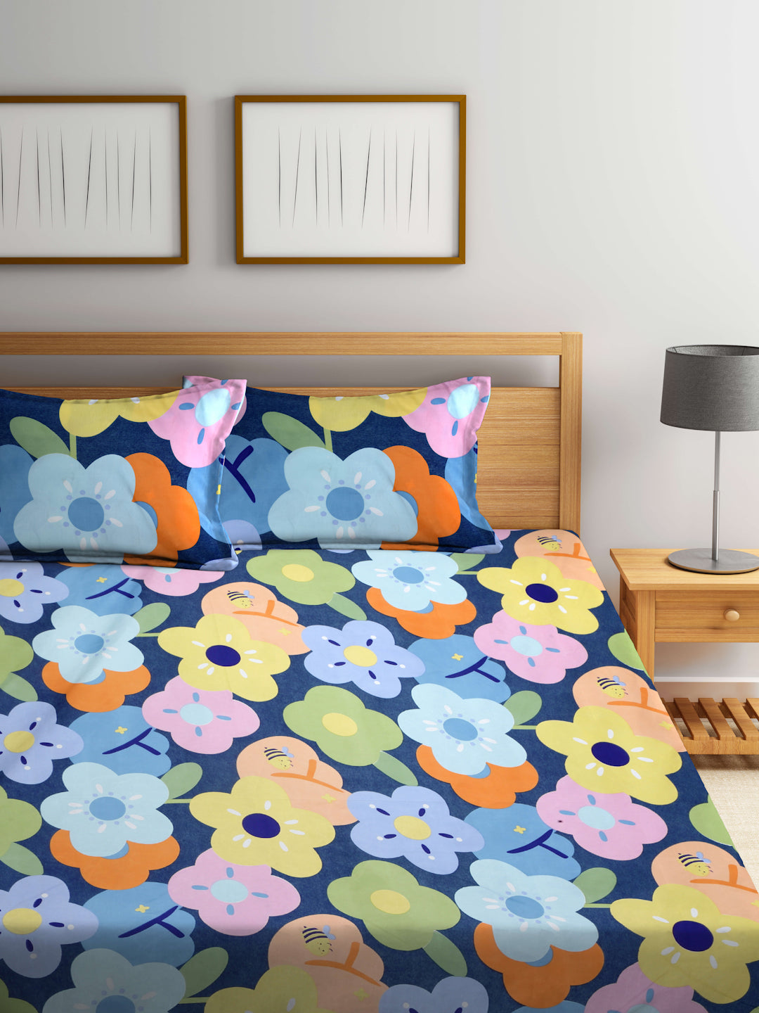 Arrabi Multi Floral TC Cotton Blend King Size Fitted Bedsheet with 2 Pillow Covers (250 X 215 Cm)