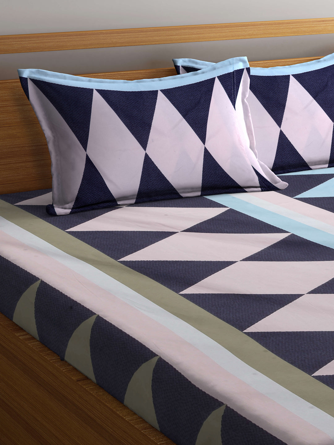 Arrabi Multi Geometric TC Cotton Blend King Size Bookfold Bedsheet with 2 Pillow Covers (250 X 215 cm)