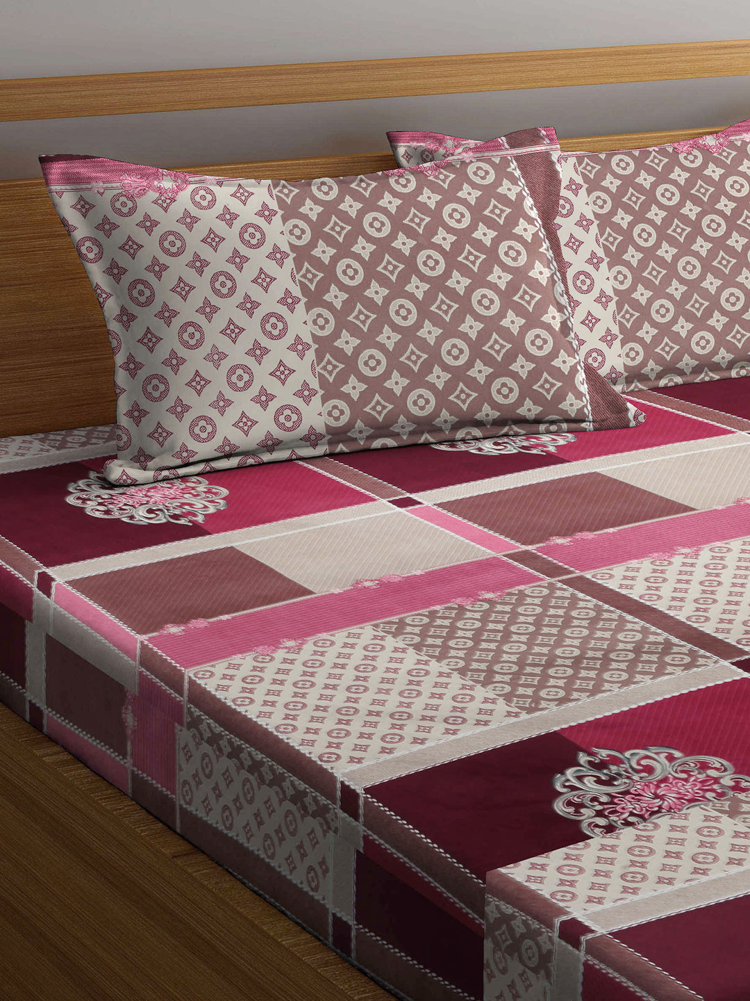 Arrabi Multi Indian TC Cotton Blend King Size Bookfold Bedsheet with 2 Pillow Covers (250 X 220 cm)