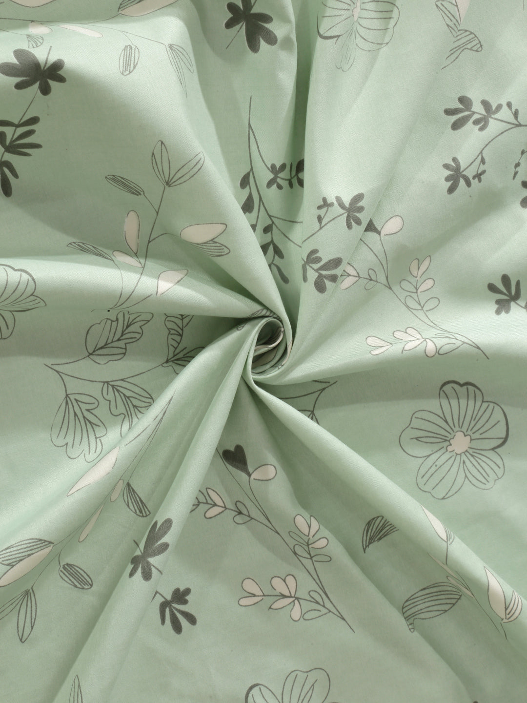 Arrabi Green Leaf Cotton Blend 6 SEATER Table Cover (180 x 130 cm)