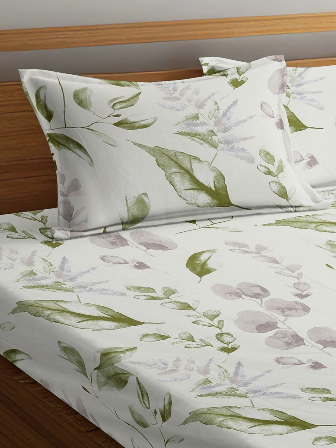 Arrabi Cream Leaf TC Cotton Blend King Size Bedsheet with 2 Pillow Covers (250 x 215 cm)