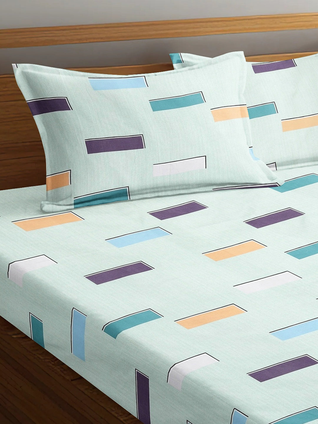 Arrabi Green Geometric TC Cotton Blend King Size Bedsheet with 2 Pillow Covers (250 x 215 cm)