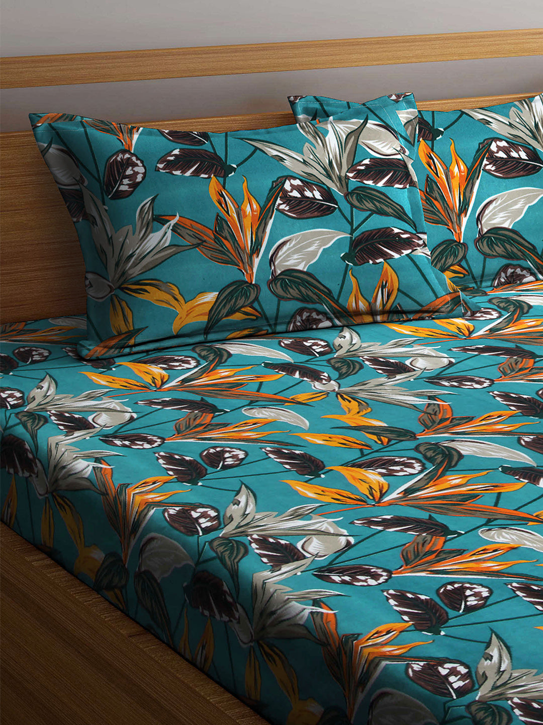 Arrabi Multi Leaf TC Cotton Blend King Size Bookfold Bedsheet with 2 Pillow Covers (250 X 220 cm)