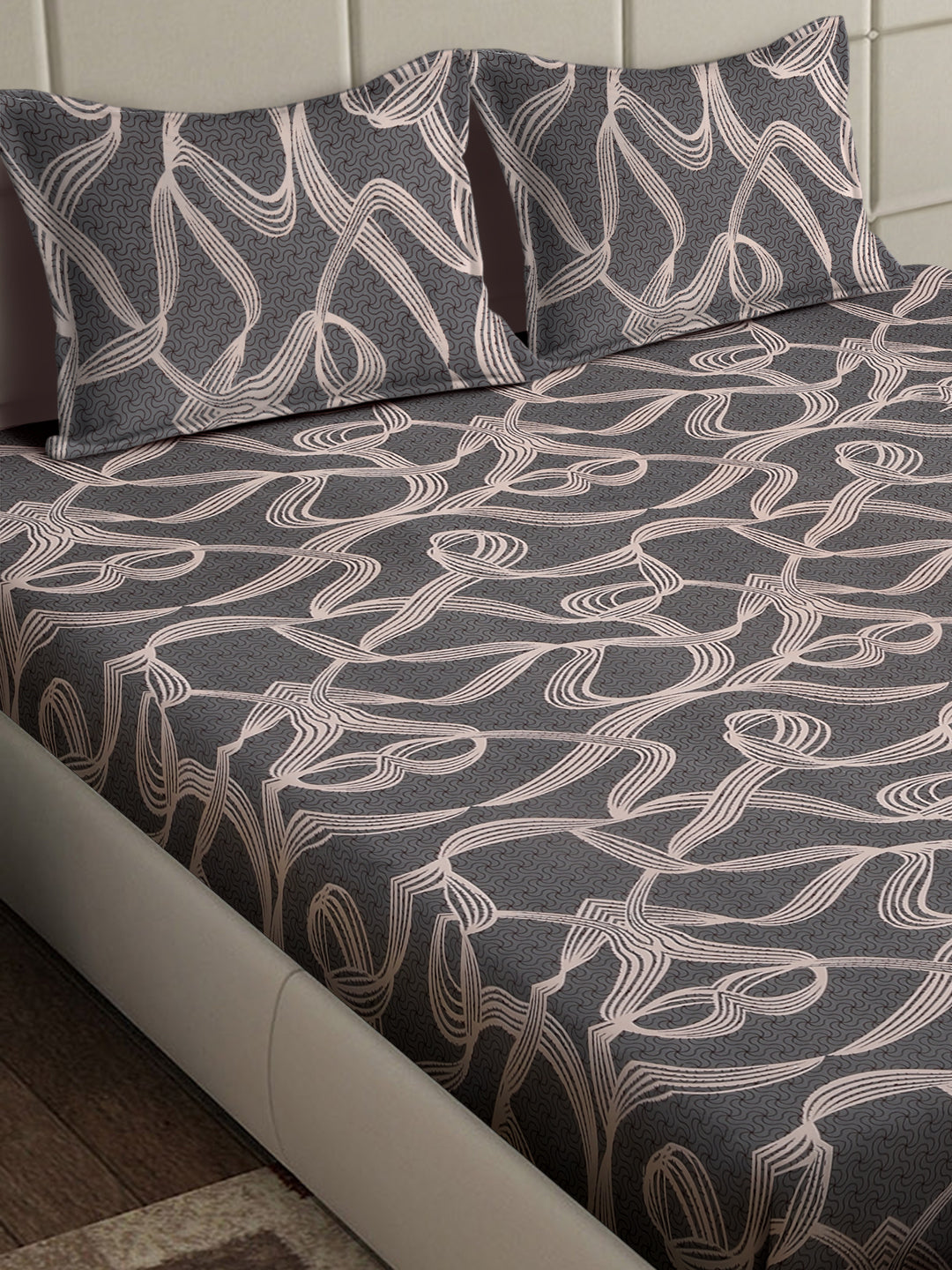 Arrabi Grey Abstract TC Cotton Blend King Size Bedsheet with 2 Pillow Covers (250 x 215 cm)