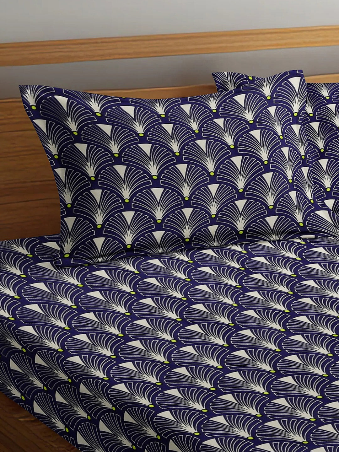 Arrabi Blue Geometric TC Cotton Blend Super King Size Fitted Bedsheet with 2 Pillow Covers (270 X 260 Cm)