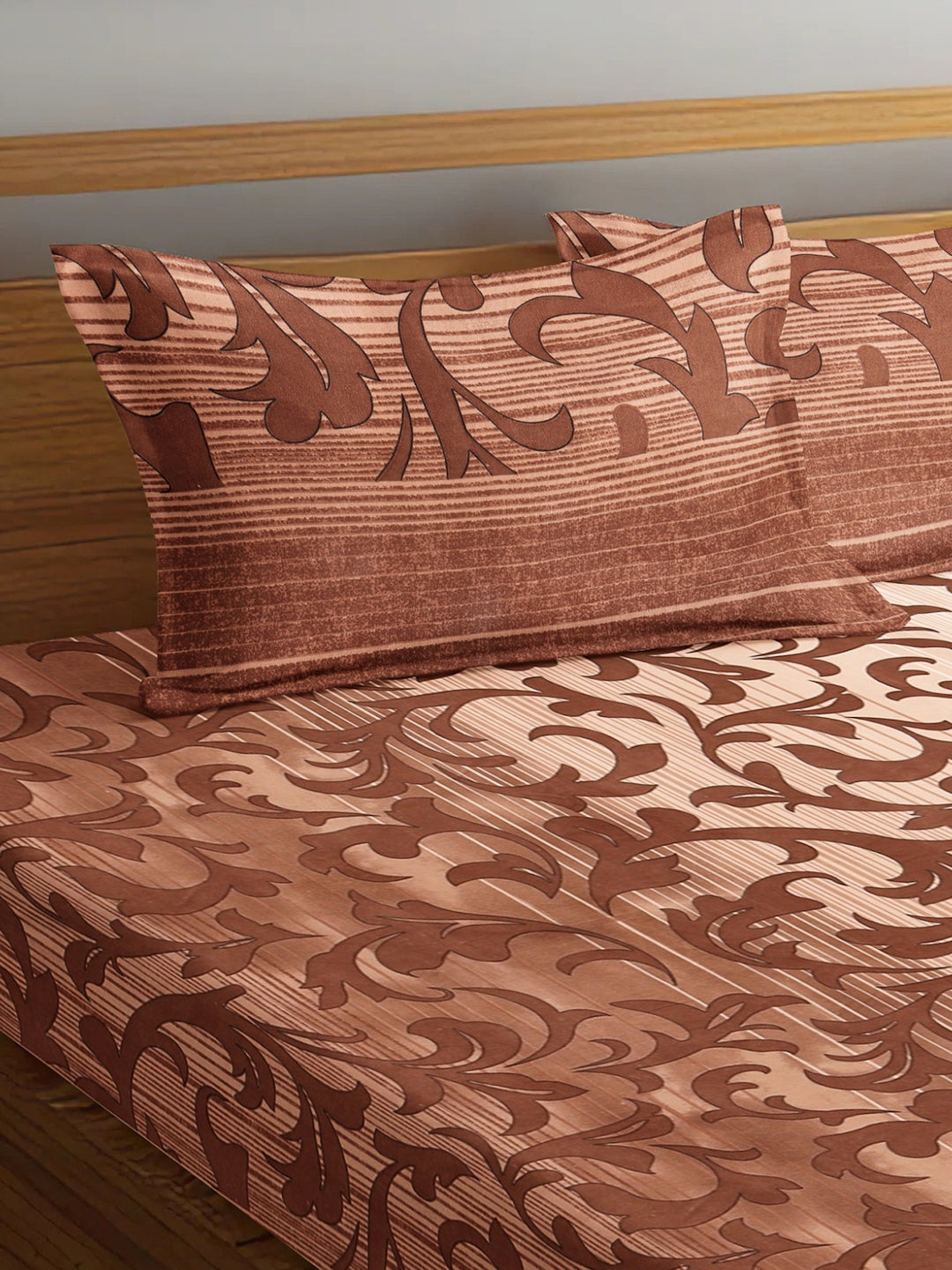 Arrabi Brown Leaf TC Cotton Blend King Size Bedsheet with 2 Pillow Covers (250 x 215 cm)