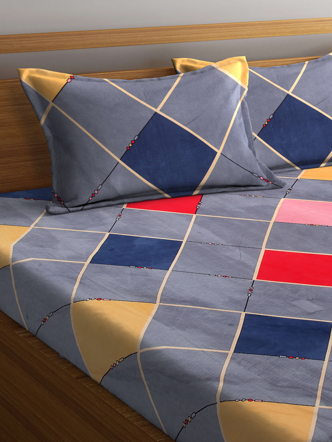 Arrabi Grey Geometric TC Cotton Blend Super King Size Bookfold Bedsheet with 2 Pillow Covers (270 X 260 cm)