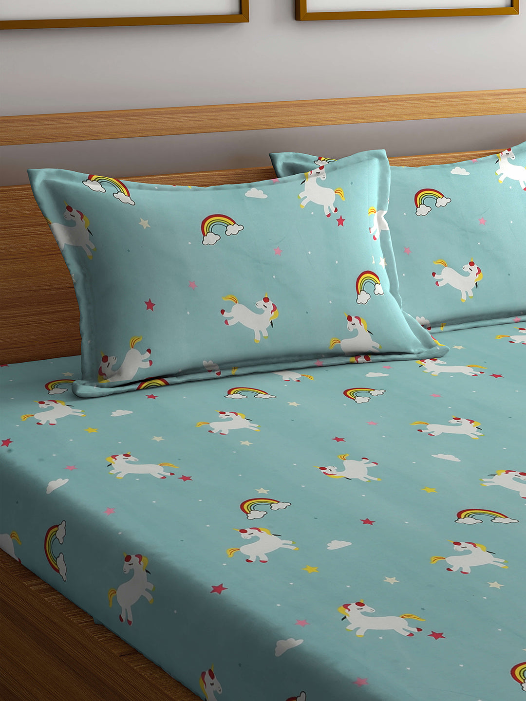 Arrabi Multi Kid's Cartoon TC Cotton Blend King Size Bedsheet with 2 Pillow Covers (250 x 215 cm)