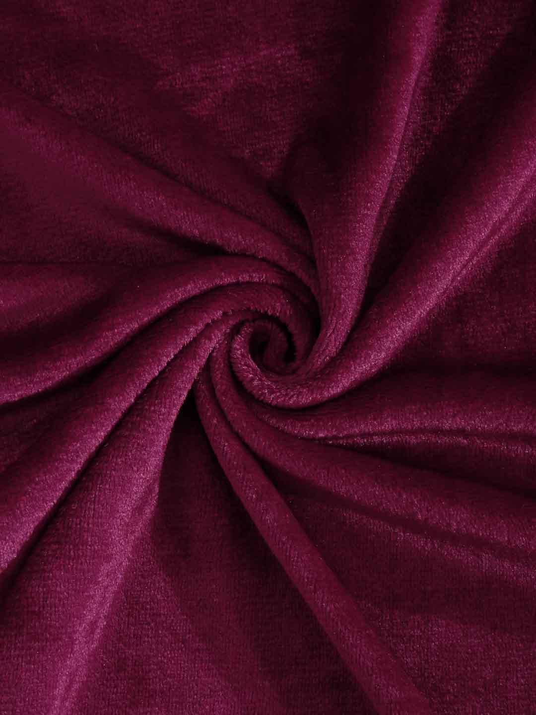 Arrabi Maroon Solid King Size Warm Woolen Fitted Bedsheet 