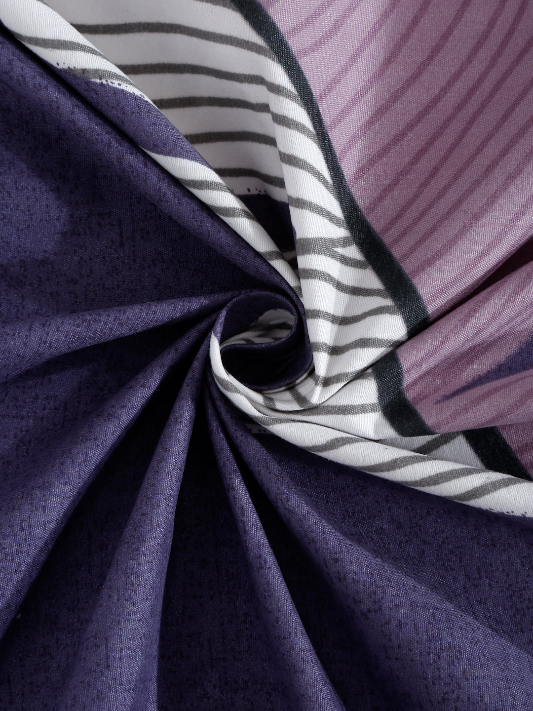Arrabi Purple Leaf TC Cotton Blend King Size Bedsheet with 2 Pillow Covers (250 x 215 cm)