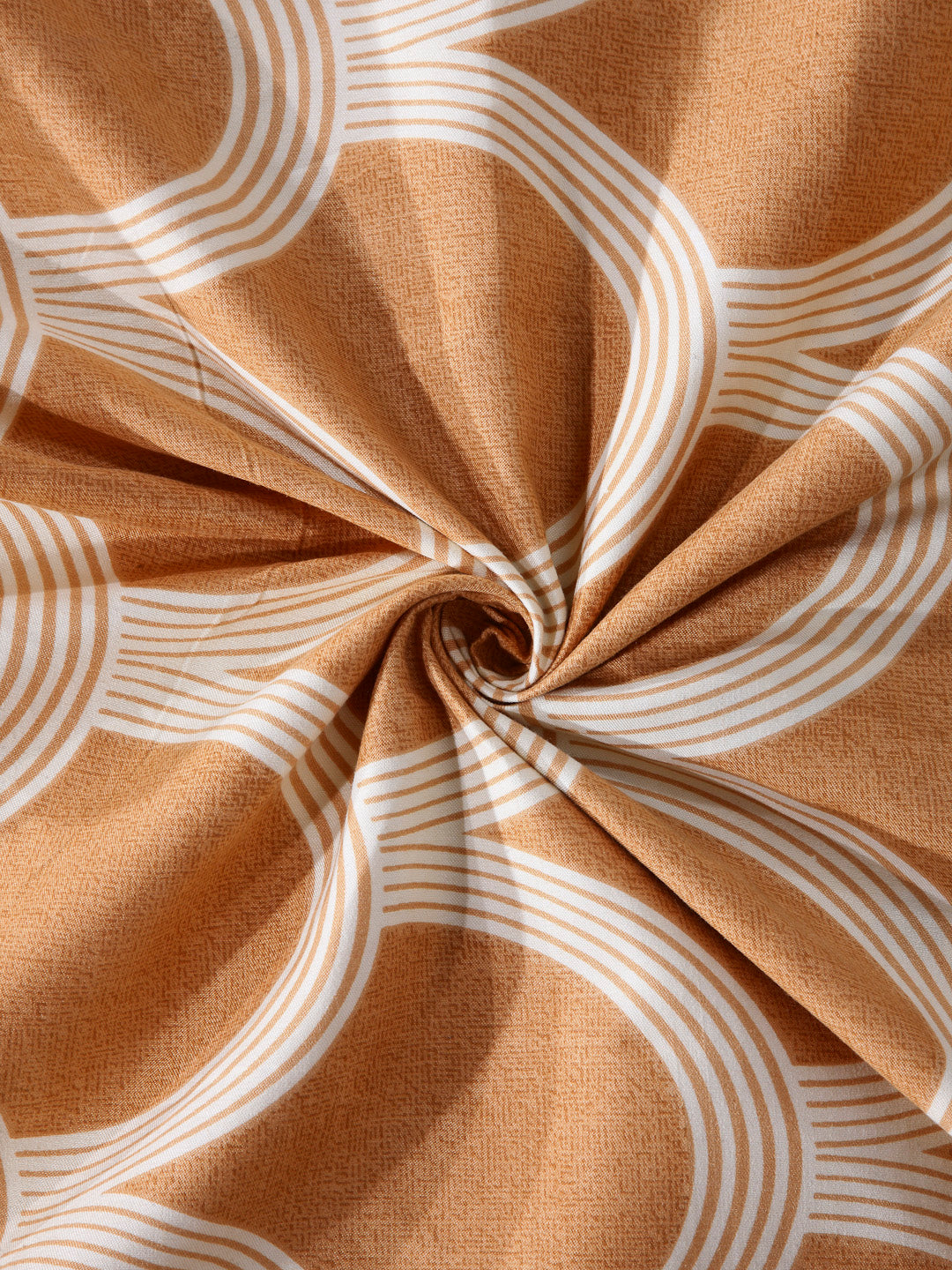 Arrabi Multi Geometric TC Cotton Blend Super King Size Fitted Bedsheet with 2 Pillow Covers (270 X 260 Cm)