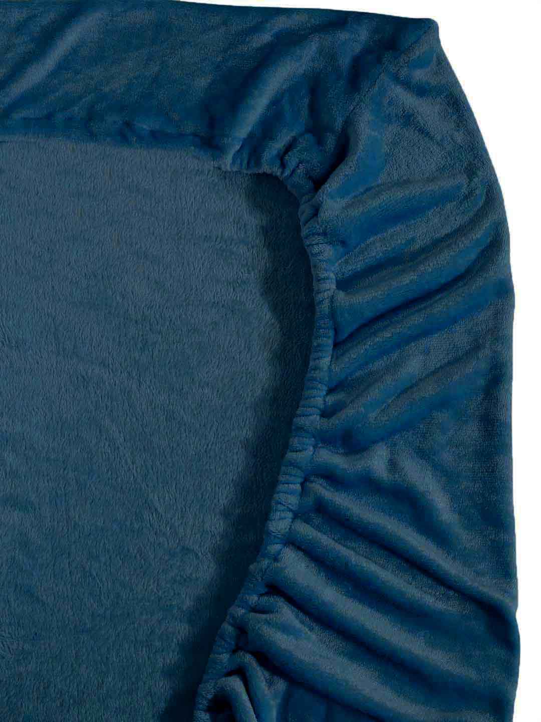 Arrabi Blue Solid King Size Warm Woolen Fitted Bedsheet with 2 Pillow Covers