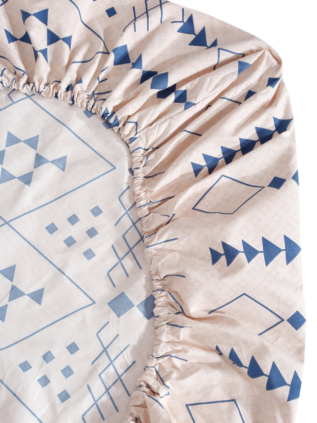 Arrabi Multi Geometric TC Cotton Blend Super King Size Fitted Bedsheet with 2 Pillow Covers (270 x 260 cm)