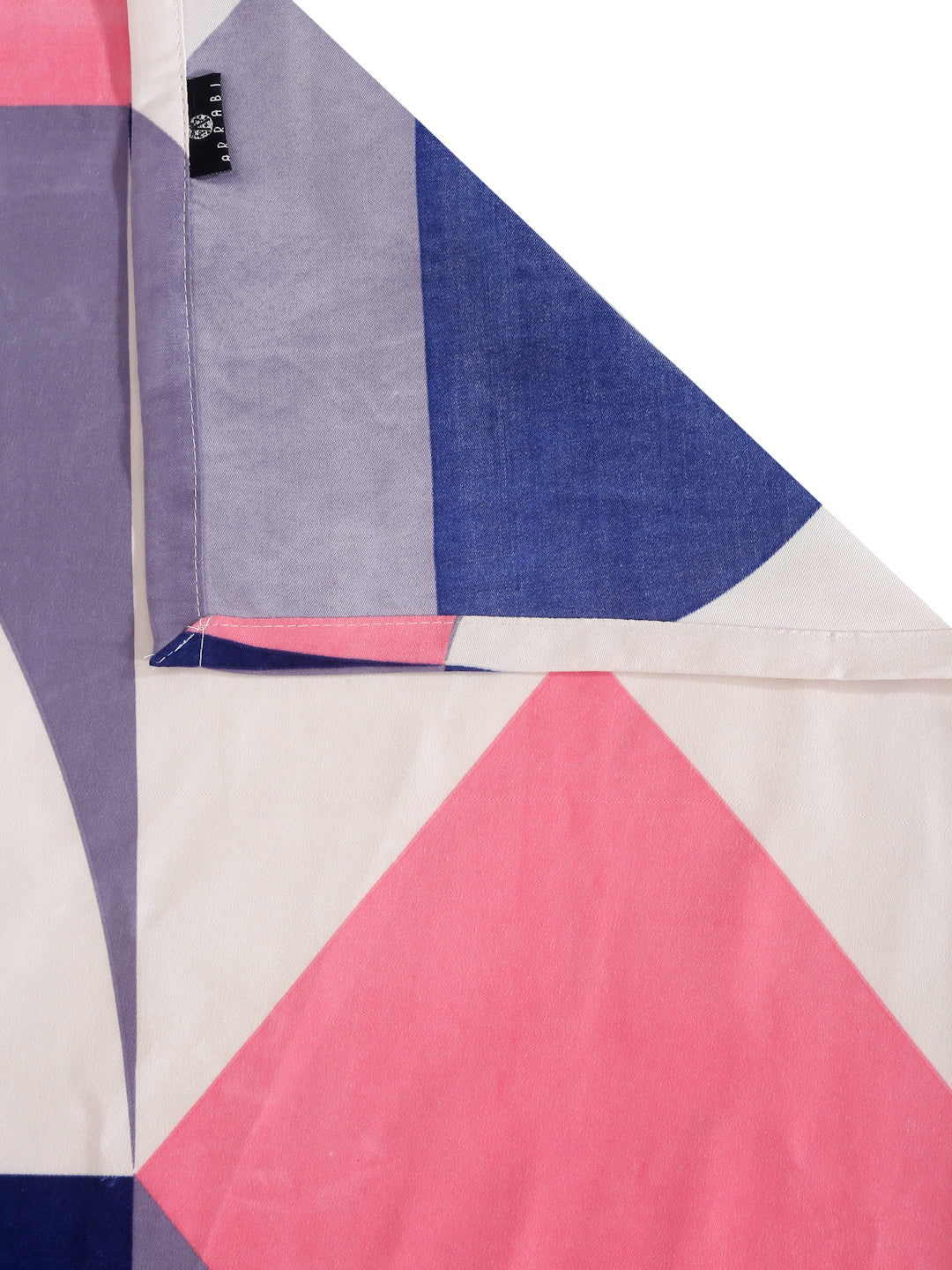 Arrabi Multi Geometric TC Cotton Blend Super King Size Bedsheet with 2 Pillow Covers (270 x 260 cm)