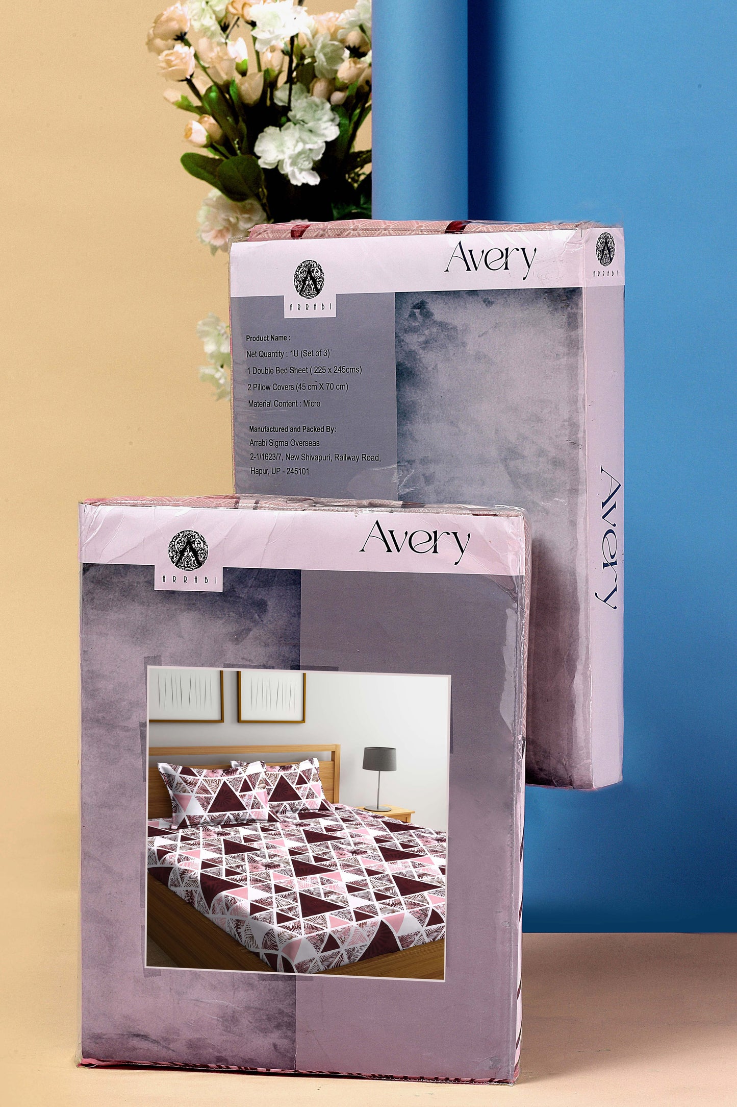 Arrabi Multi Geometric TC Cotton Blend Super King Size Bookfold Bedsheet with 2 Pillow Covers (270 X 260 cm)