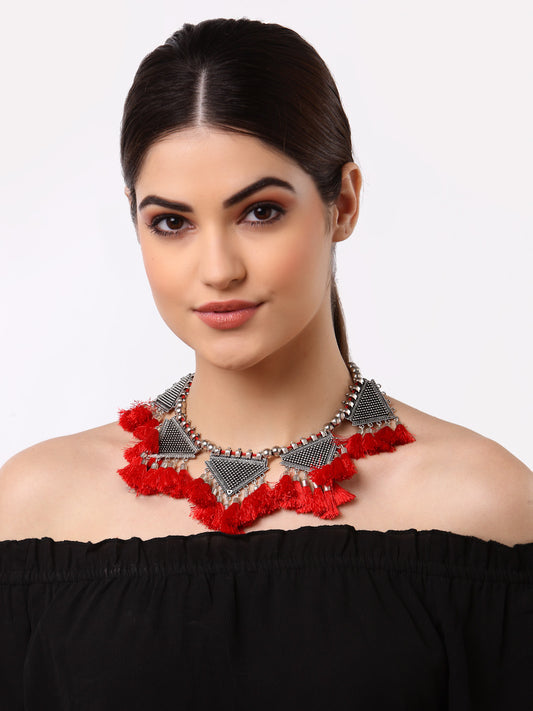 Arrabi Red Tasselled Necklace (30 cm)