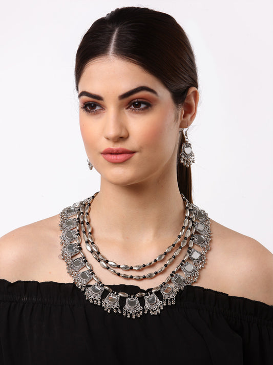 Arrabi  Metallic Oxidised Jewellery Set with 2 Earrings (30 cm)