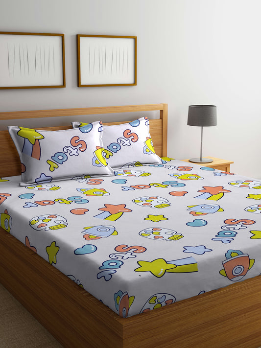 Arrabi Beige Graphic TC Cotton Blend King Size Bedsheet with 2 Pillow Covers (250 X 215 cm)