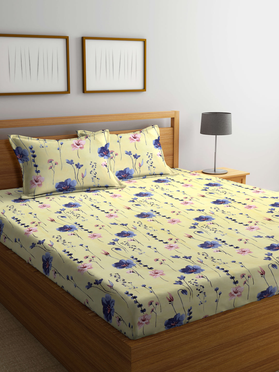 Arrabi Yellow Floral TC Cotton Blend Super King Size Bedsheet with 2 Pillow Covers (270 X 260 cm)