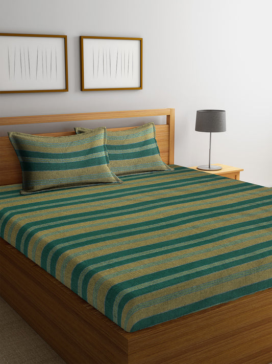 Arrabi Green Striped Handwoven Cotton Double King Size Bedsheet with 2 Pillow Covers (260 x 260 cm)