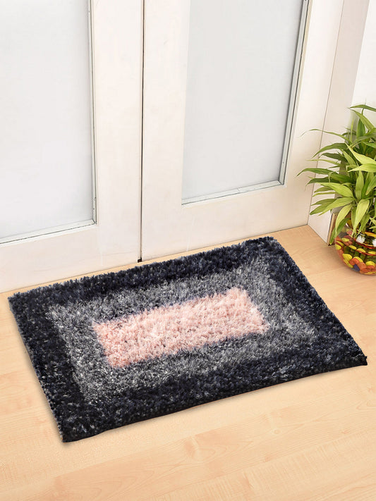 Arrabi Grey Geometric Synthetic Full Size Floor Mat (60 X 40 cm) (Pack of 2)