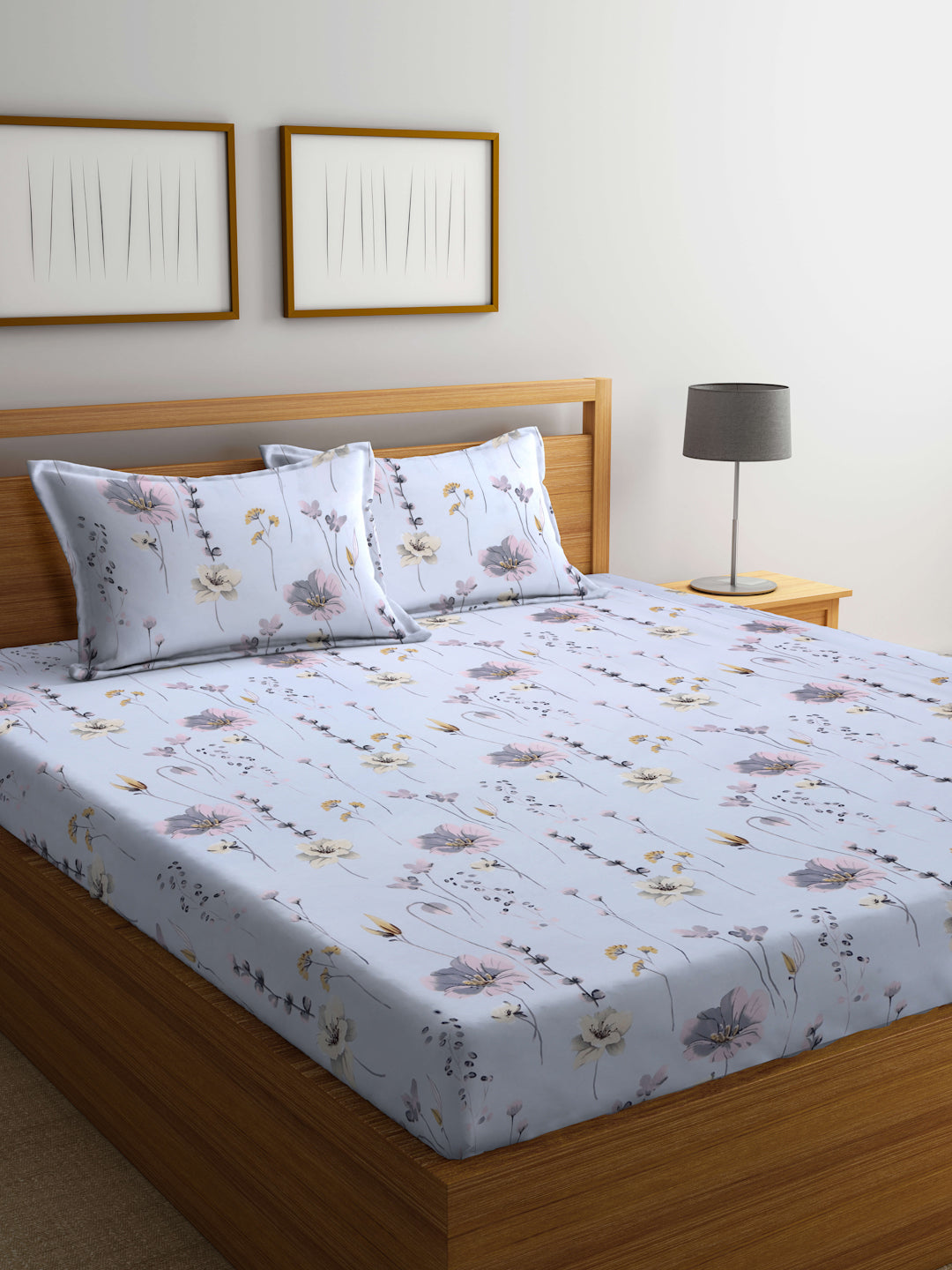 Arrabi Grey Floral TC Cotton Blend King Size Bedsheet with 2 Pillow Covers (250 X 215 cm)