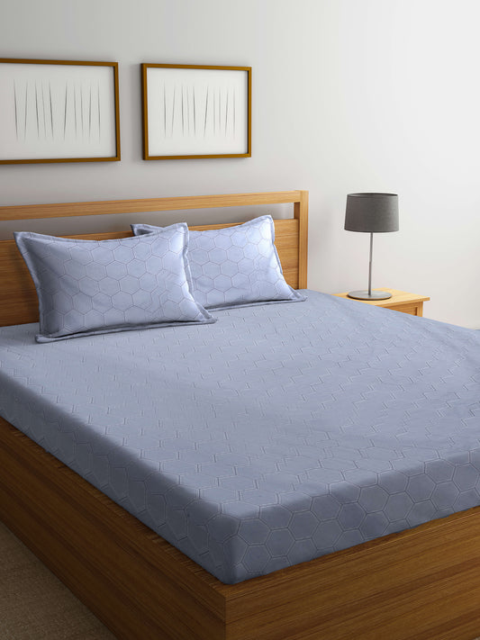 Arrabi Grey Geometric TC Cotton Blend King Size Bedsheet with 2 Pillow Covers (250 X 215 cm)