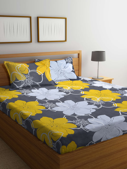 Arrabi Grey Floral TC Cotton Blend King Size Bedsheet with 2 Pillow Covers (250 X 215 cm)