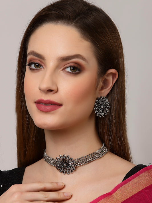 Arrabi Metallic Oxidised Jewellery Set with 2 Earrings (40 cm)
