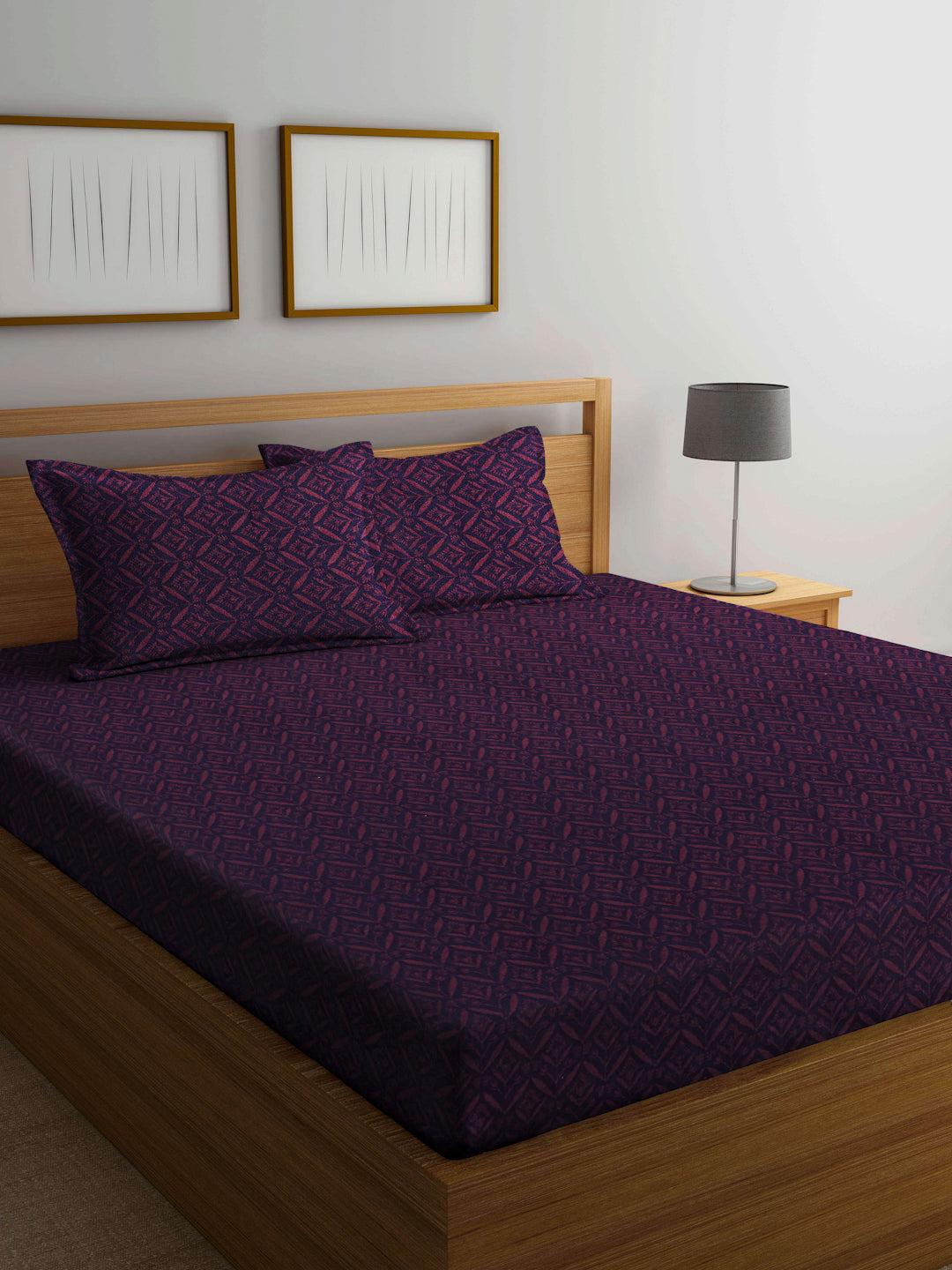Arrabi Purple Leaf Handwoven Cotton Super King Size Bedsheet with 2 Pillow Covers (270 X 270 cm)